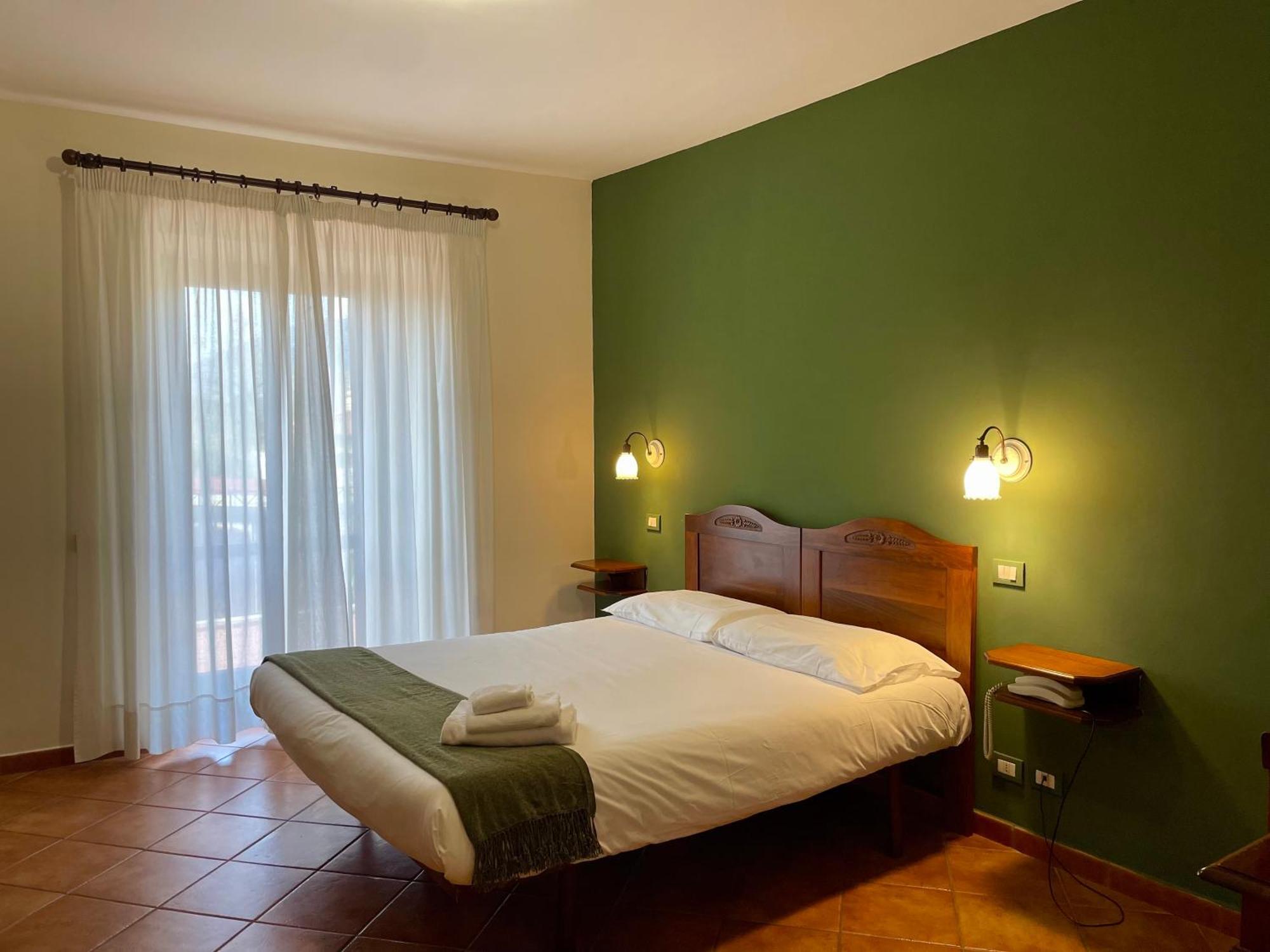 Mingone Hotel Ristorante Isola di Liri المظهر الخارجي الصورة