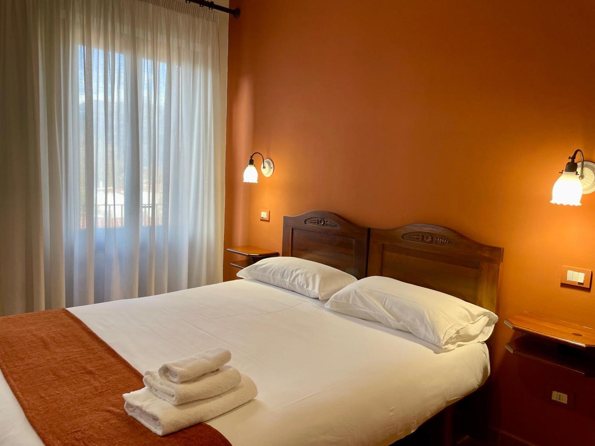 Mingone Hotel Ristorante Isola di Liri المظهر الخارجي الصورة