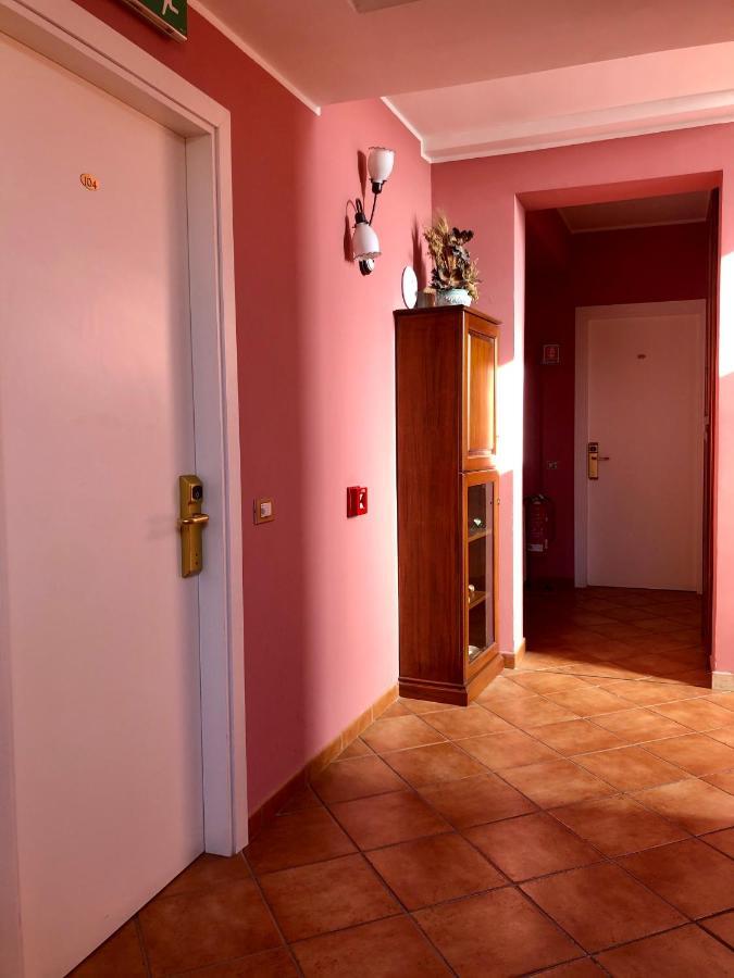 Mingone Hotel Ristorante Isola di Liri المظهر الخارجي الصورة